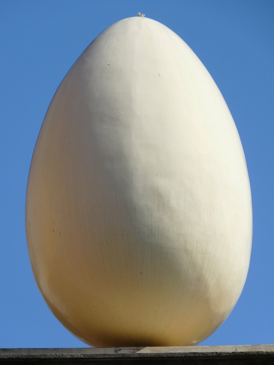 egg museum dalí free photo