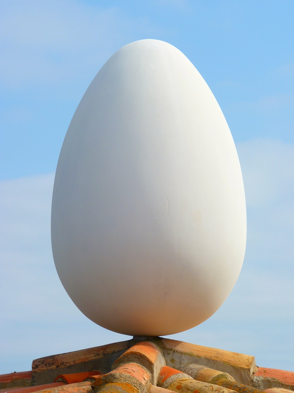 egg dalí portlligat museum free photo