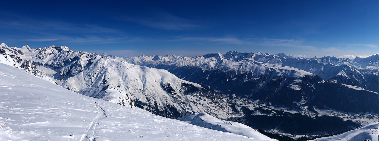 eggishorn snow panorama free photo