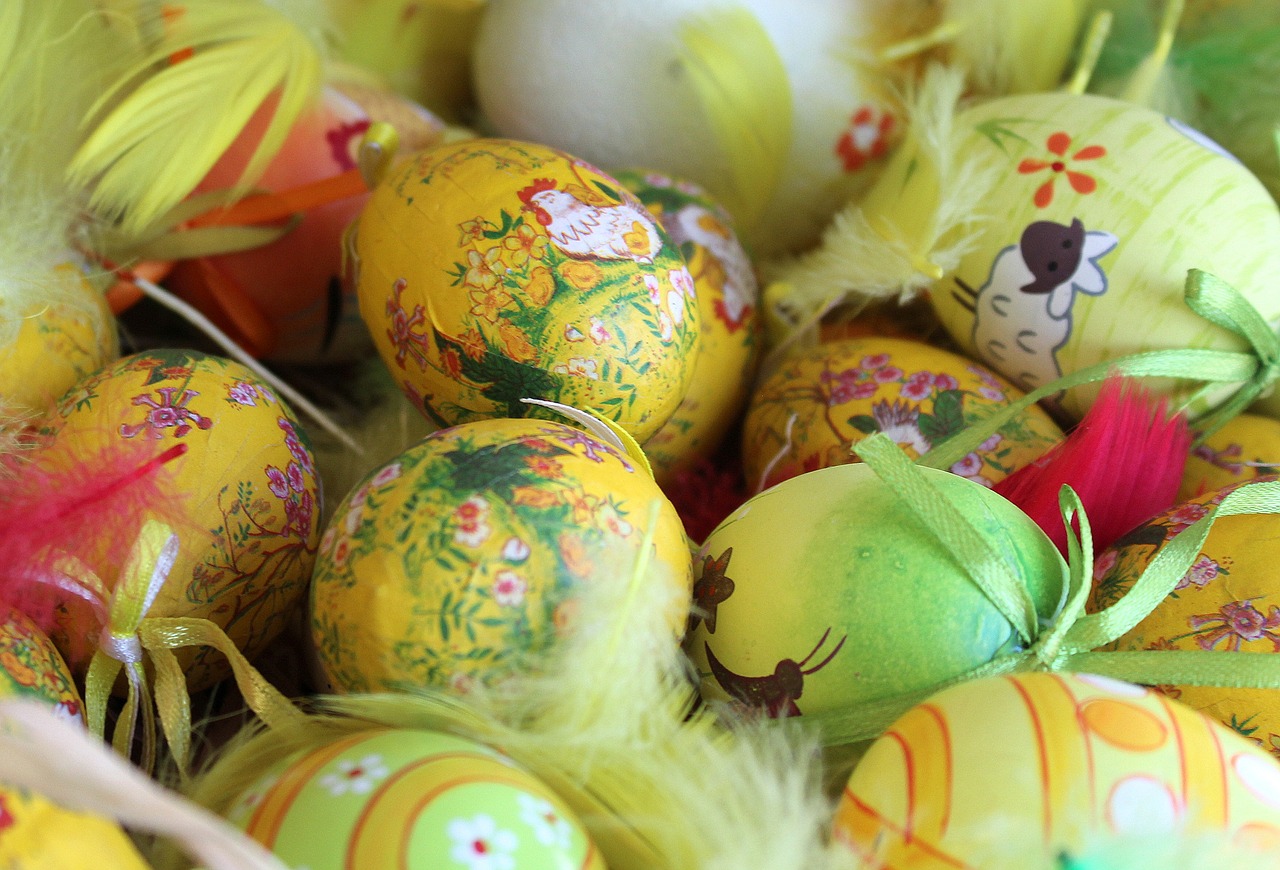 eggs easter eggs christmas decorations free photo