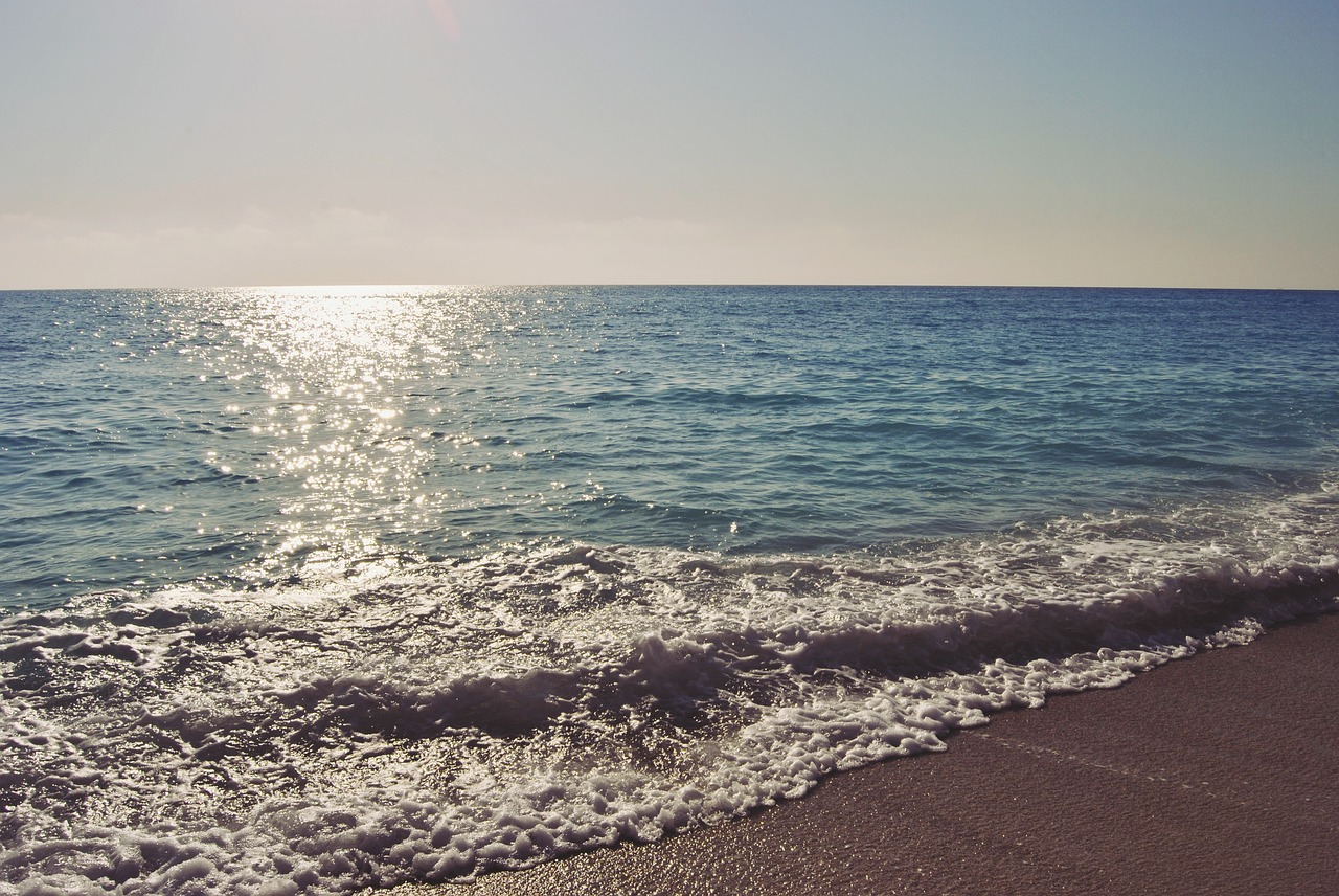 egremni beach beach water free photo