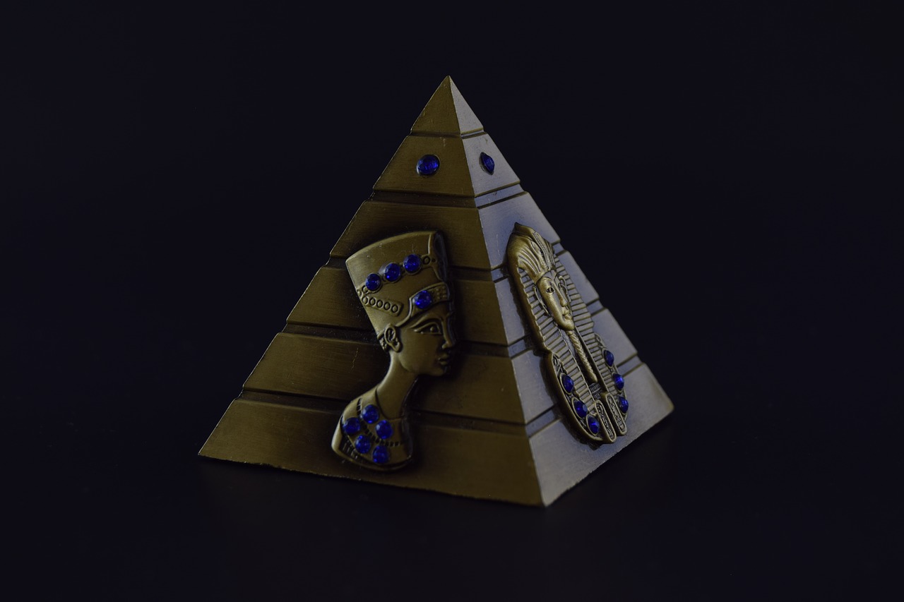 egypt pyramid gold free photo