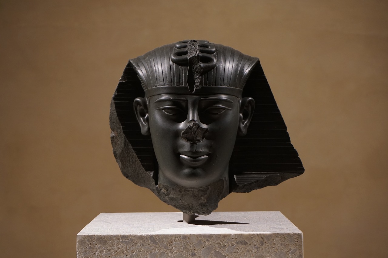 egypt  statue  pharaoh free photo