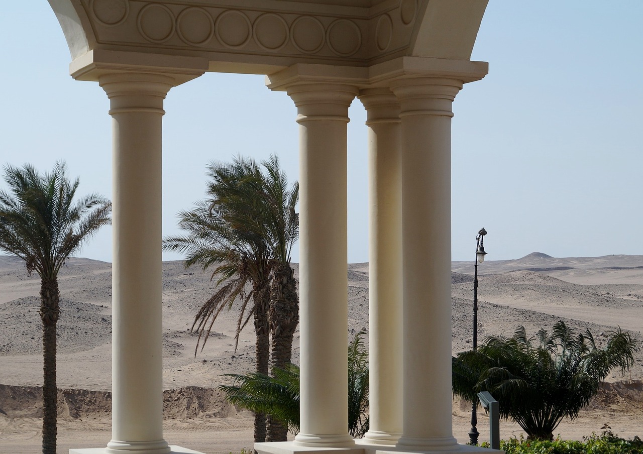egypt desert columns free photo