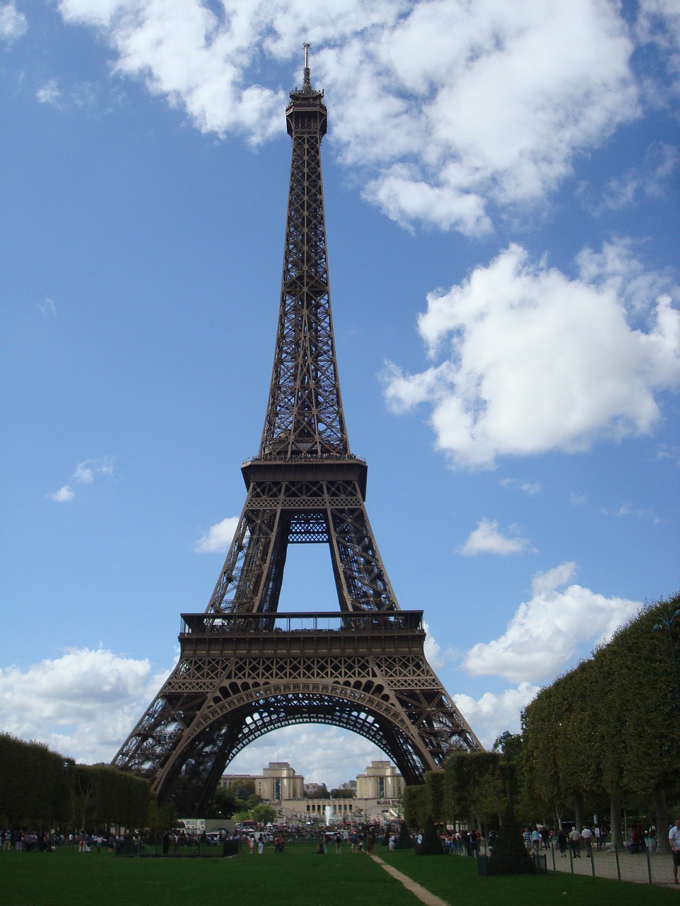 Eifel tower,paris,free pictures, free photos, free images - free image ...