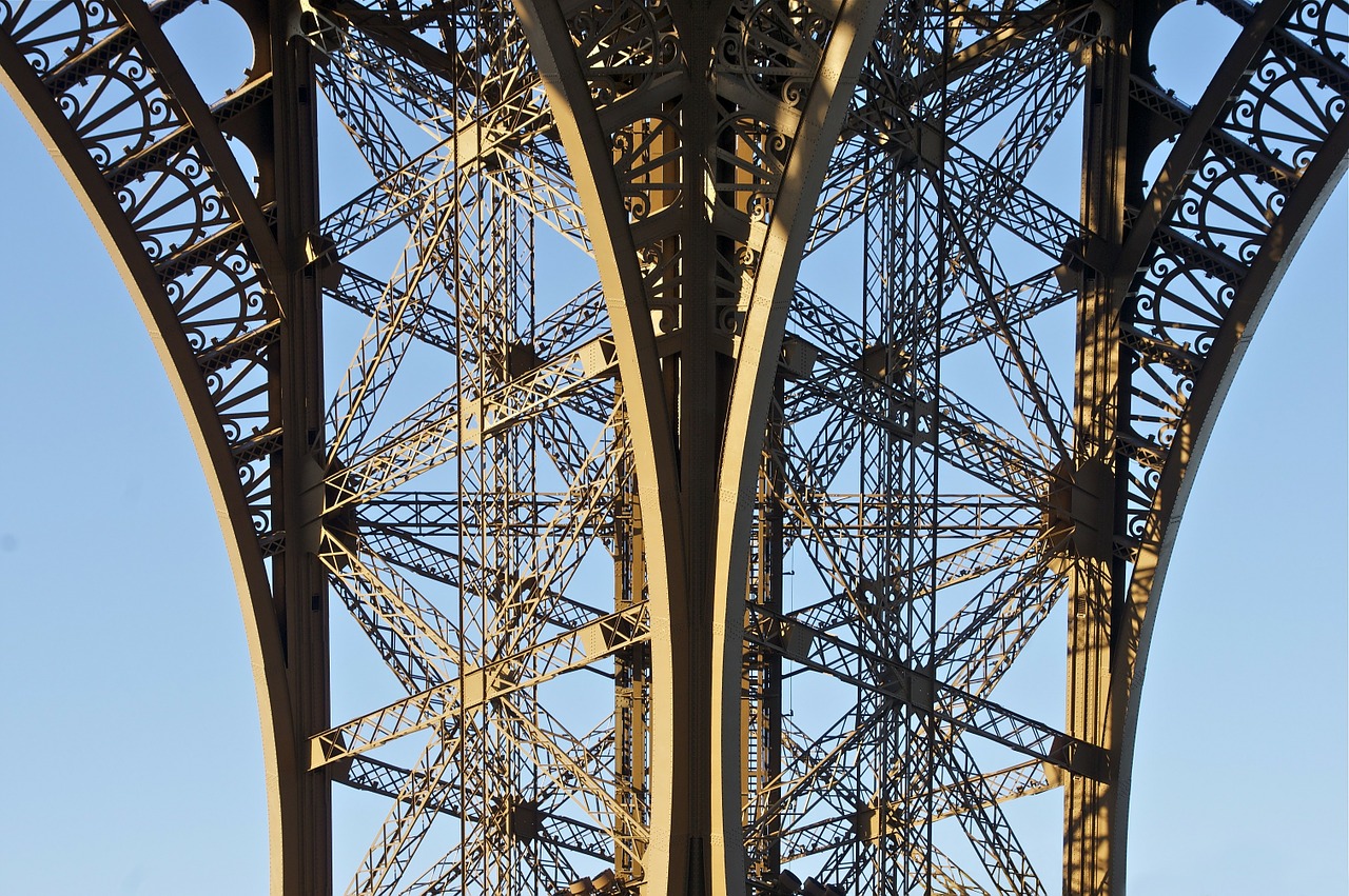 eifell tower paris france free photo