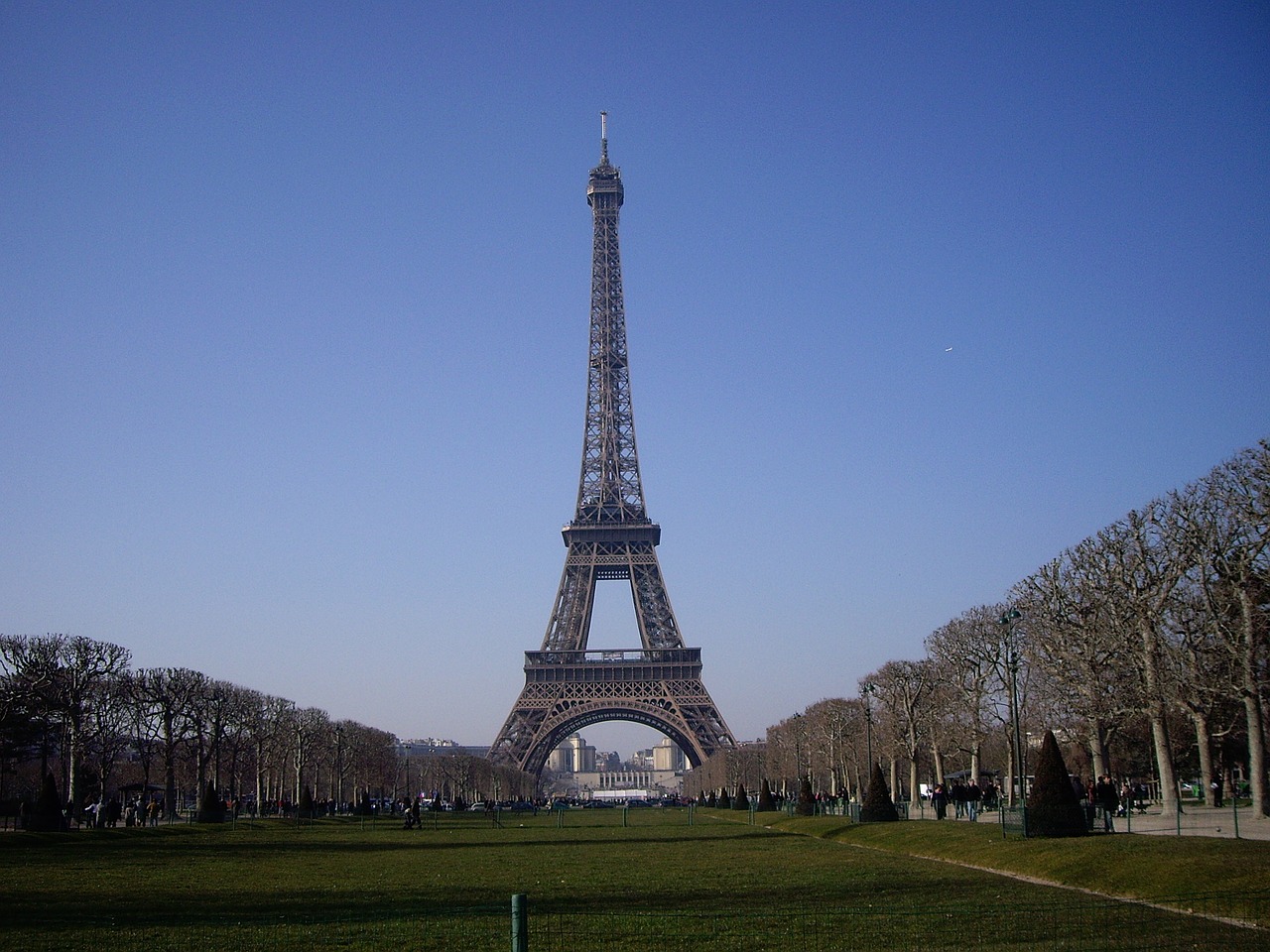 eifeltower france paris free photo