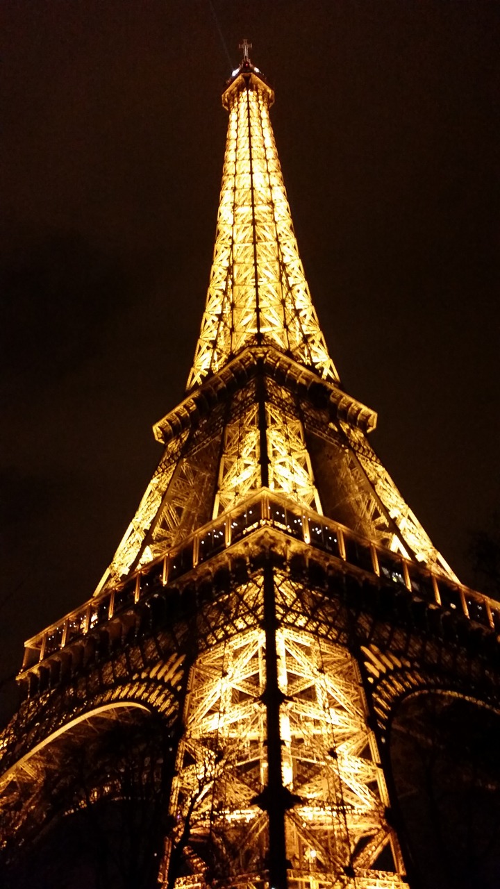 eiffel tower paris free photo