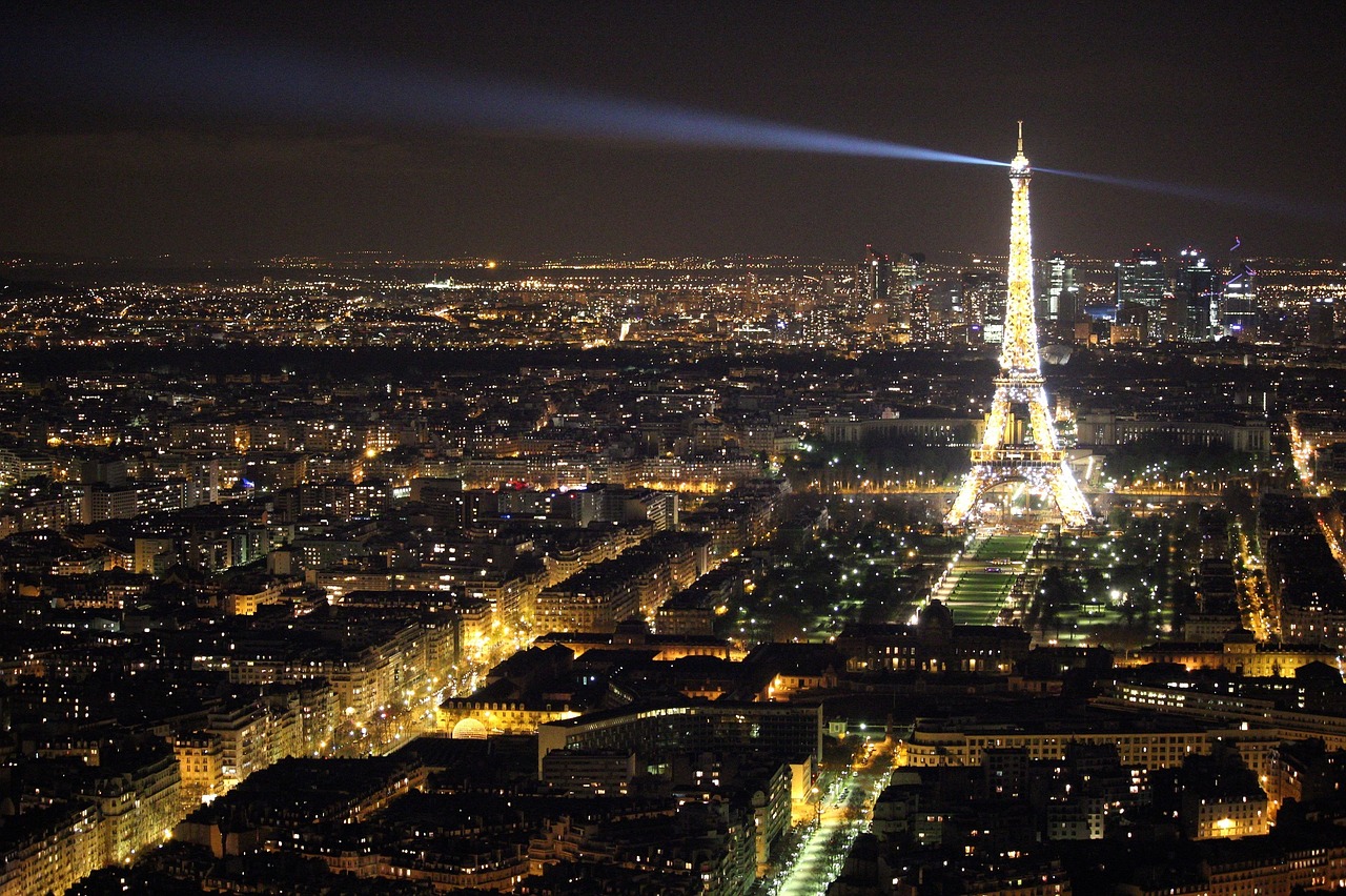 eiffel tower paris monument free photo