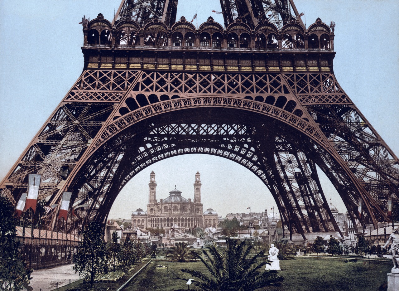 eiffel tower trocadéro universal exhibition in paris free photo