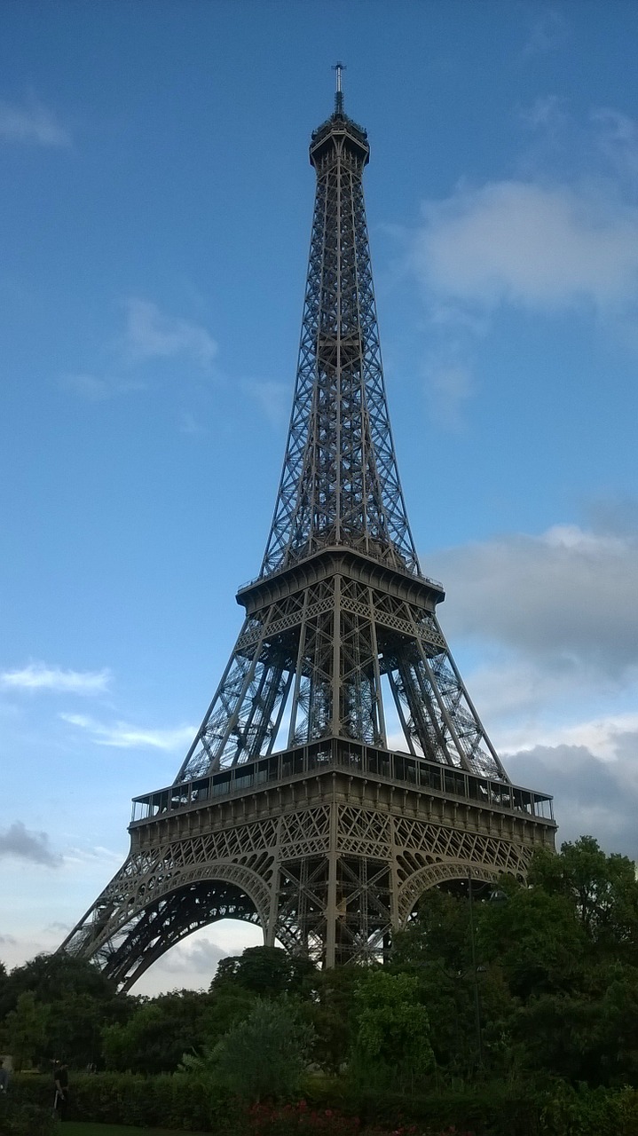 eiffel tower france paris free photo