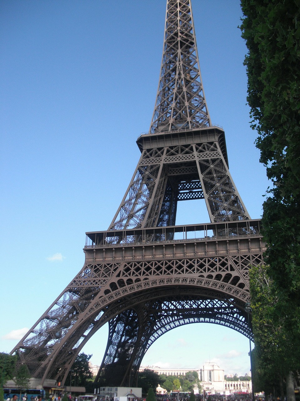 eiffel tower paris france free photo