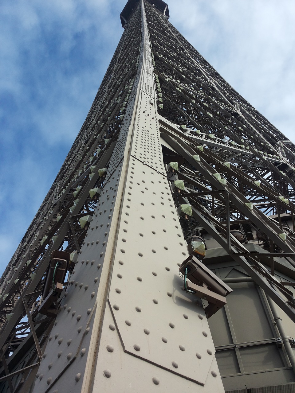 eiffel tower great paris free photo