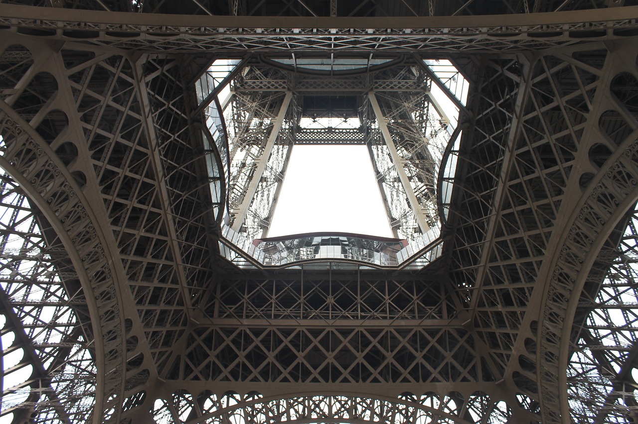 eiffel tower architecture france free photo