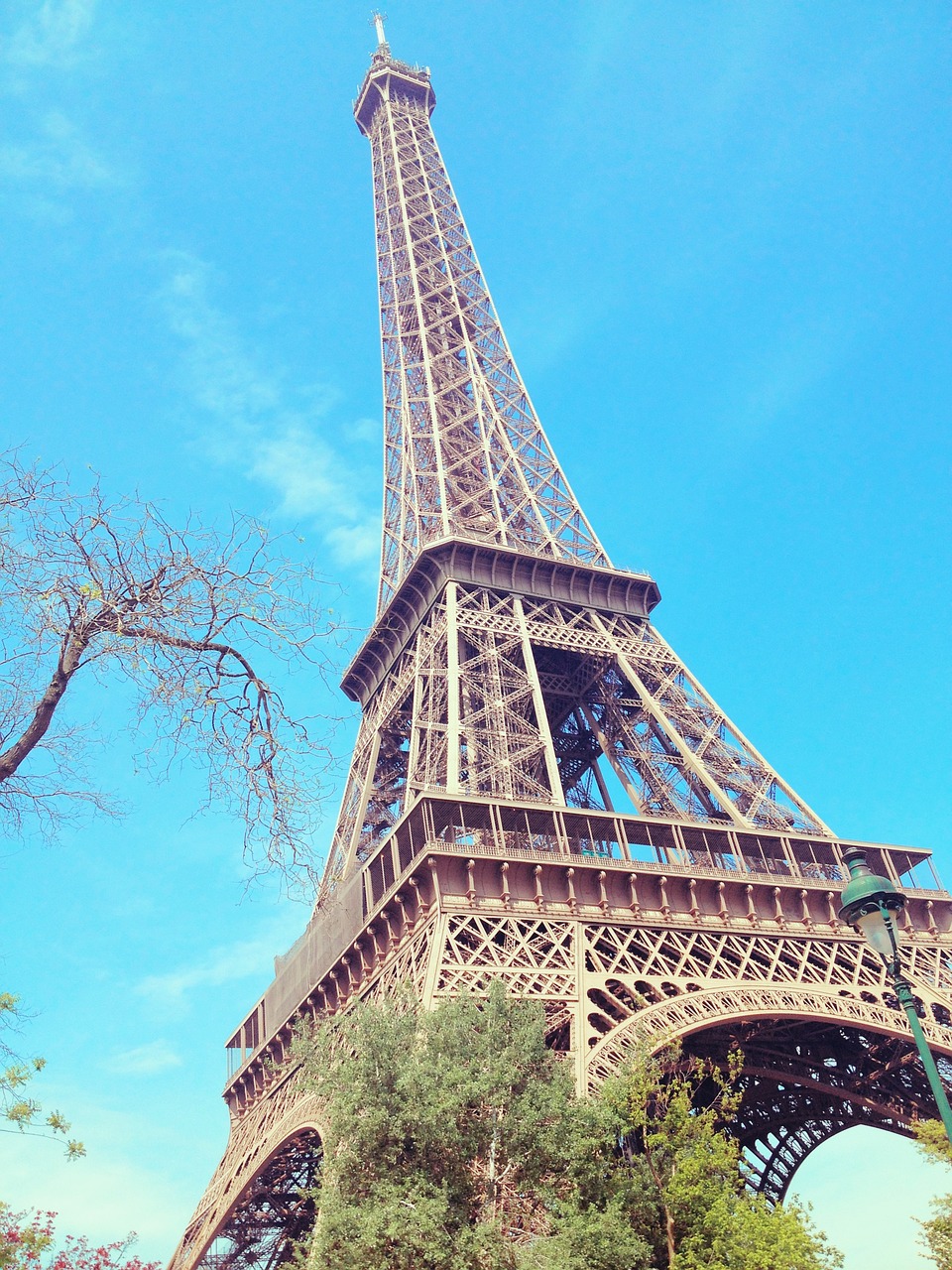 eiffel tower paris france free photo