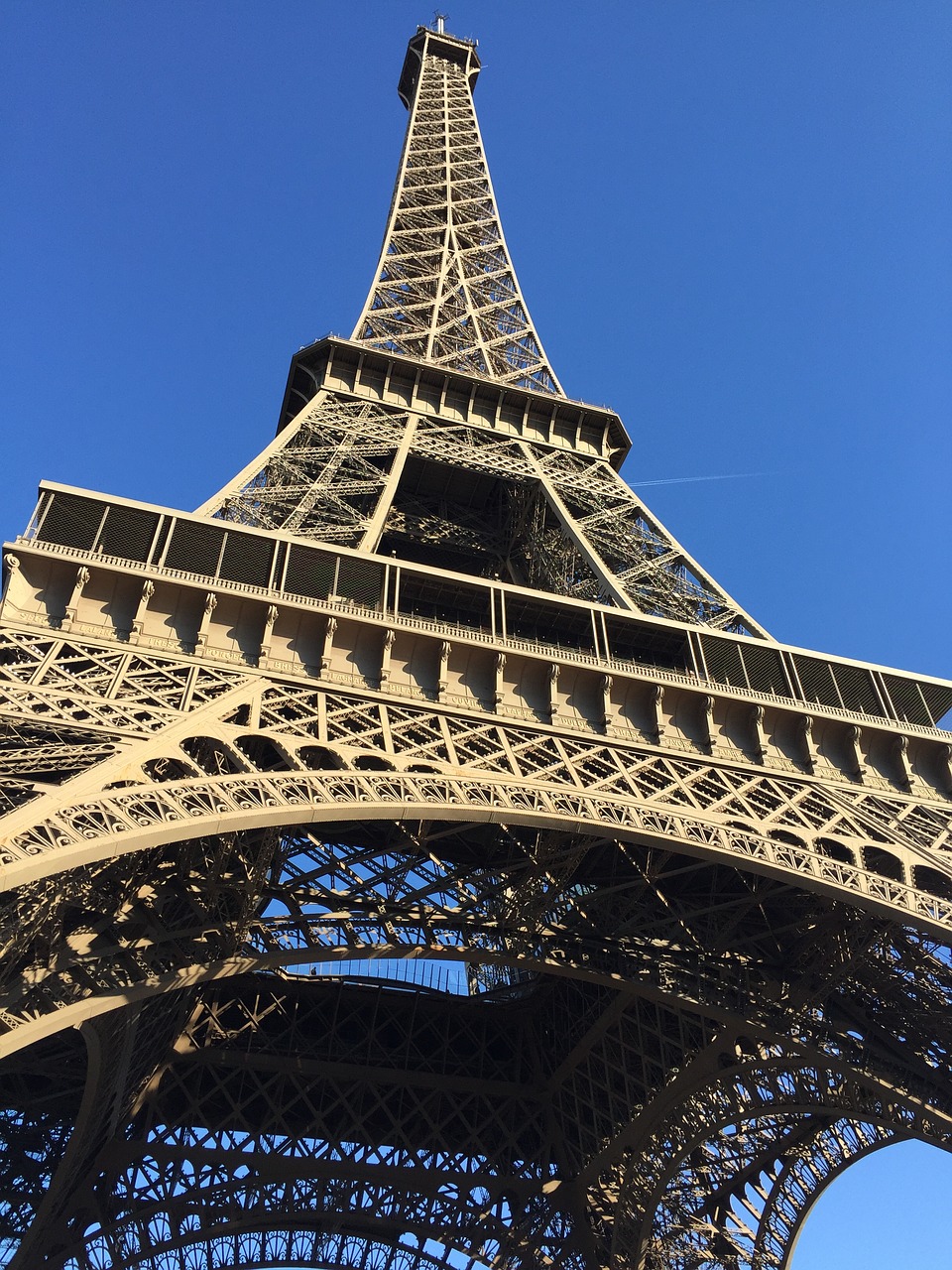 eiffel tower paris monument free photo