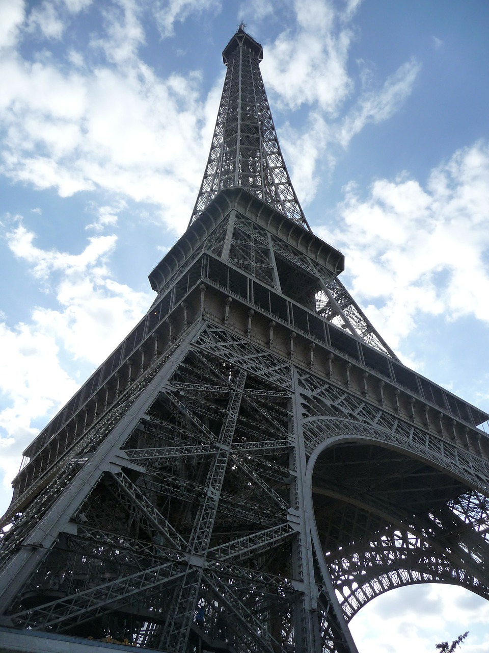 eiffel tower paris france free photo