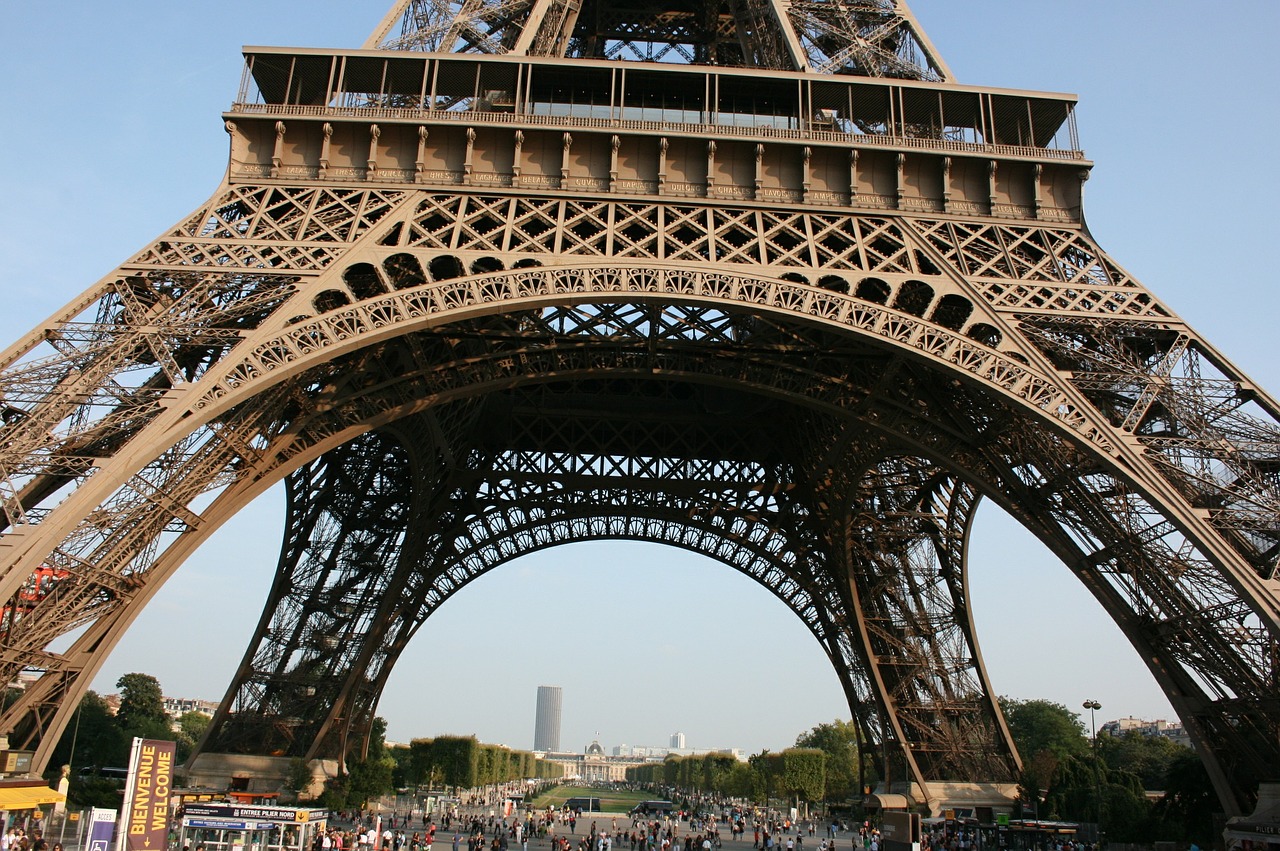 eiffel tower paris france free photo