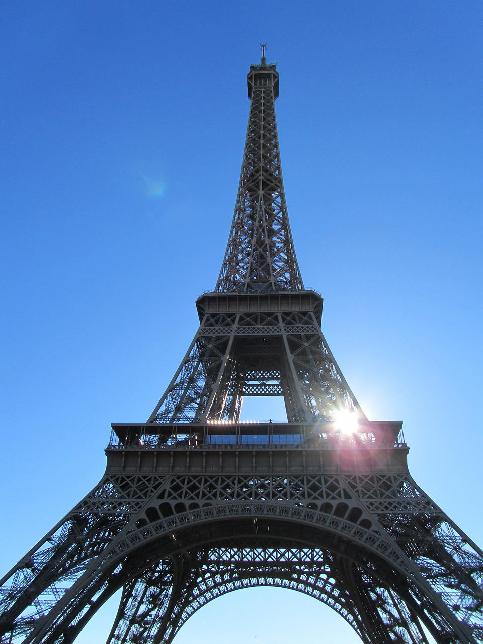 eiffel tower paris travel free photo