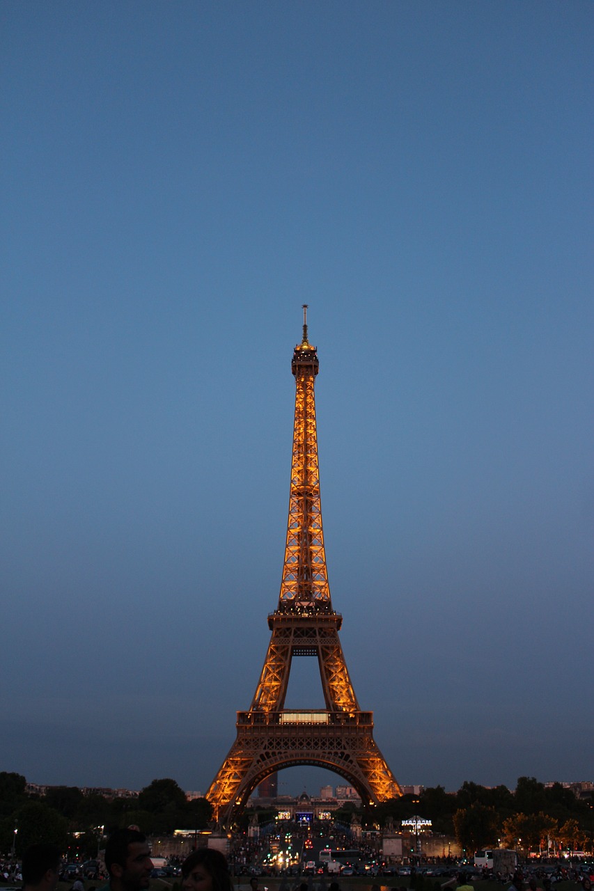 eiffel tower paris architecture free photo