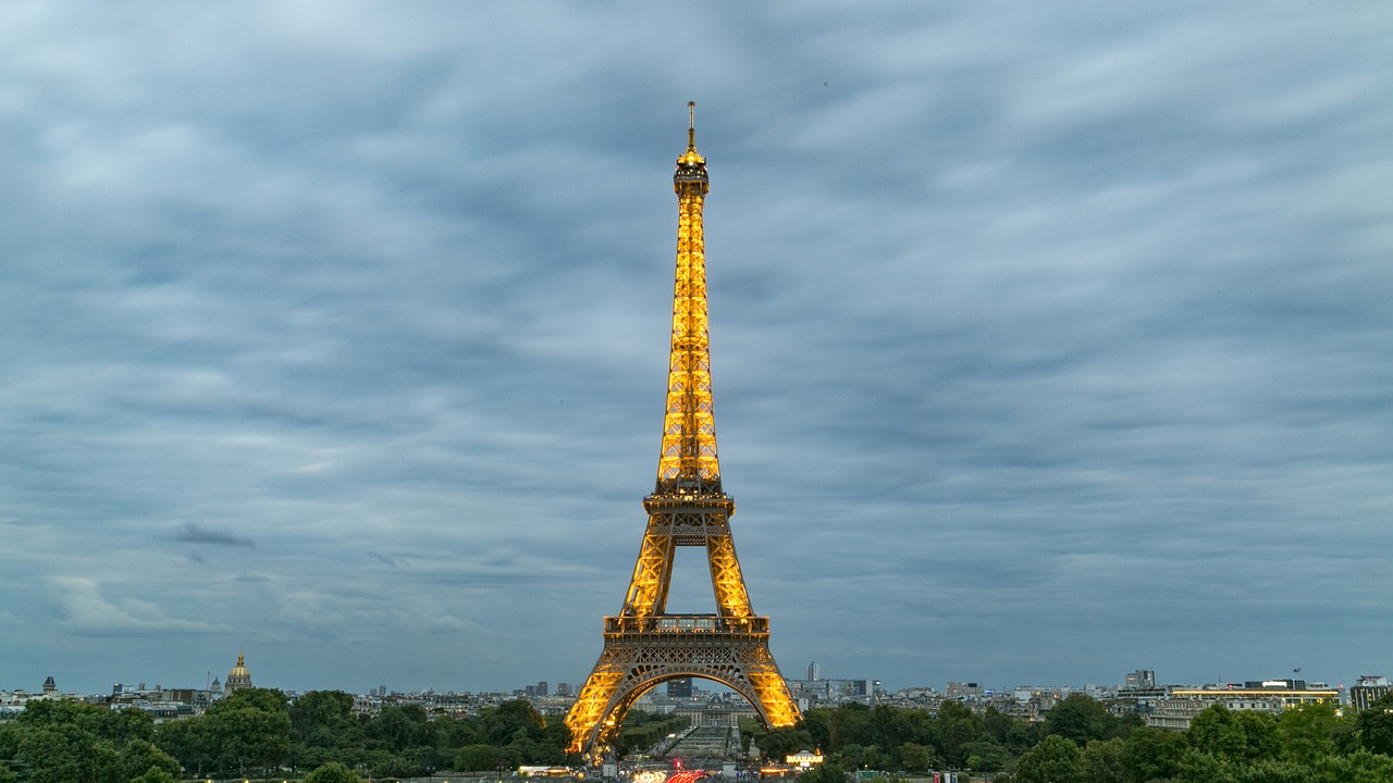 eiffel tower night view paris free photo