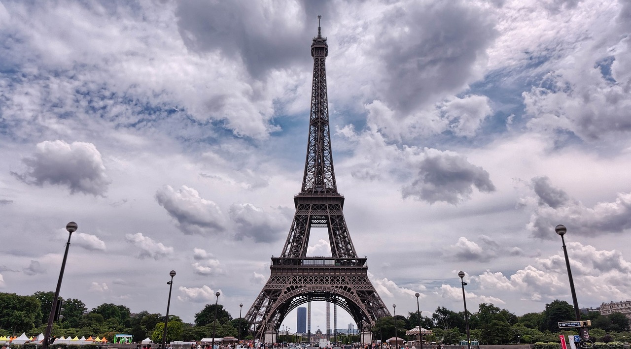 eiffel tower paris monument free photo