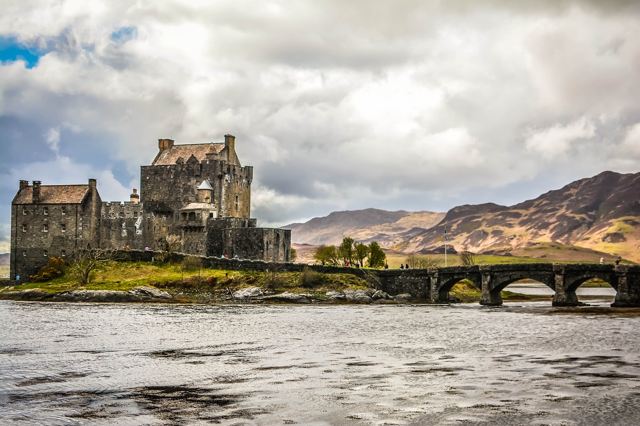 eilean donan castle  scotland  landscape free photo