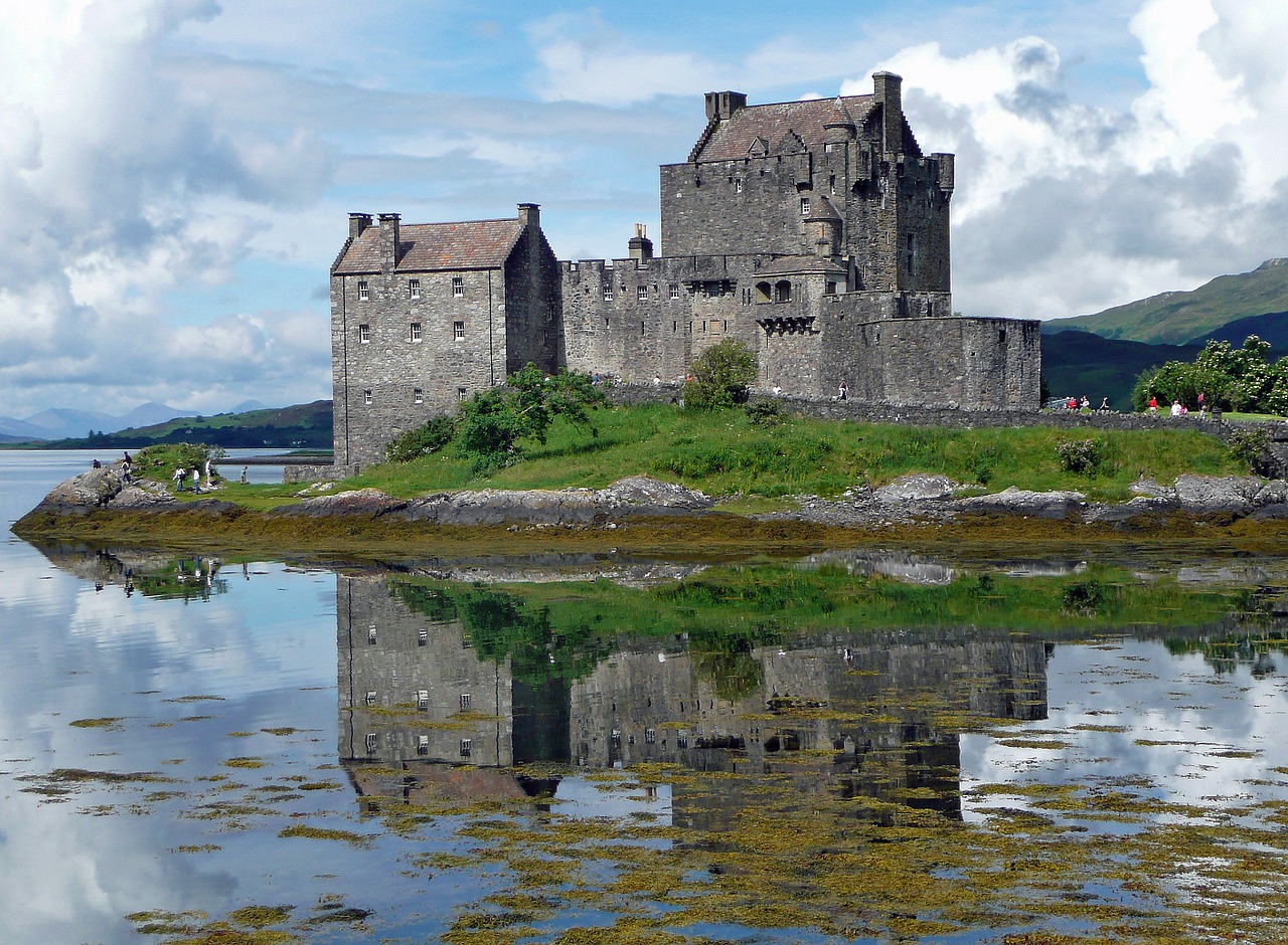 eilean donan castle castle eilean donan free photo