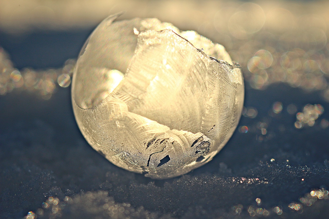 eiskristalle soap bubble frost blister free photo