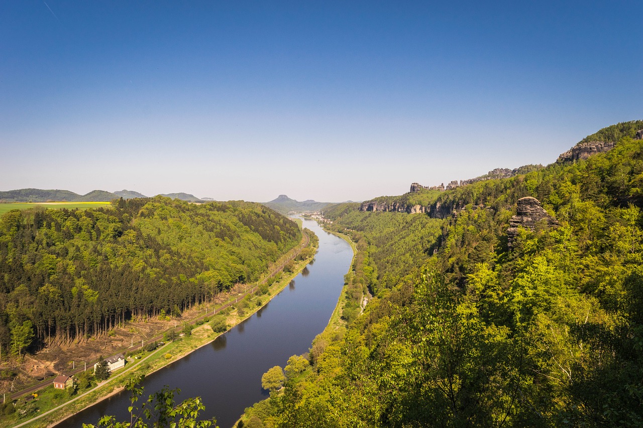 elbe saxon switzerland elbe sandstone mountains free photo