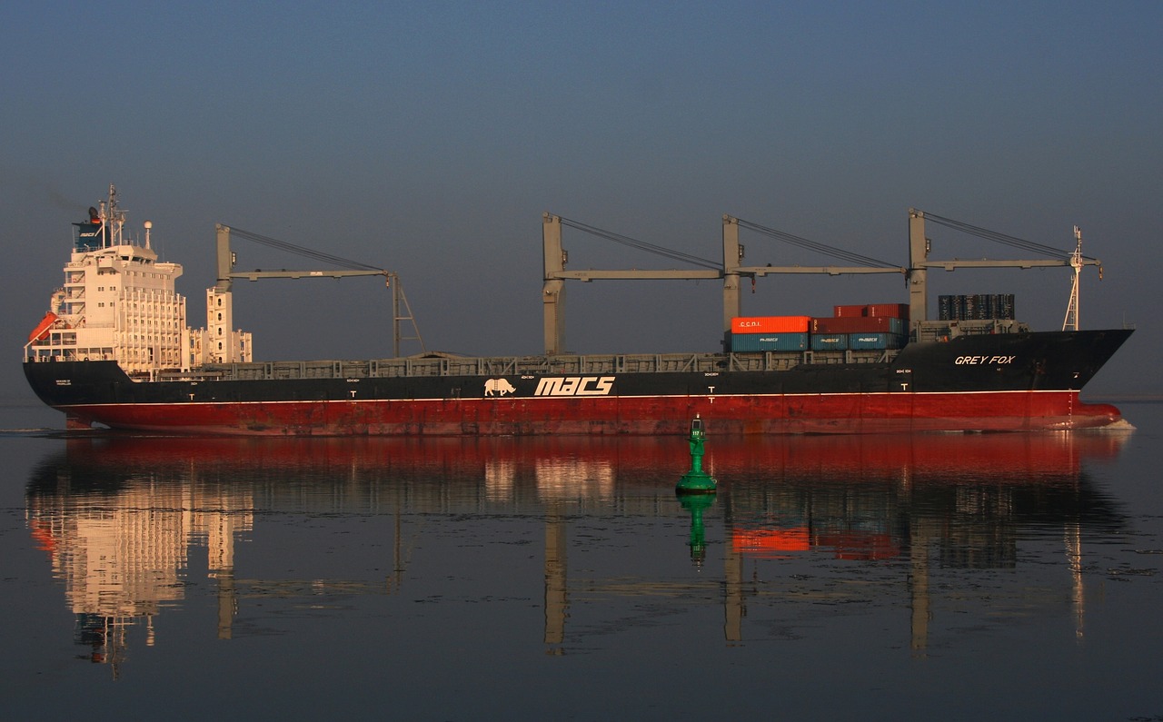 elbe ship transport free photo