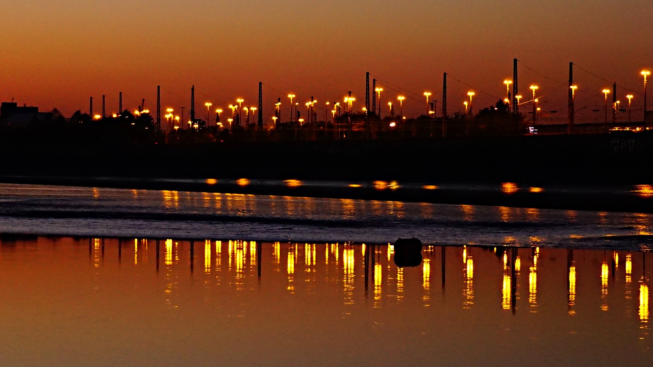 elbe  sunset  lights free photo