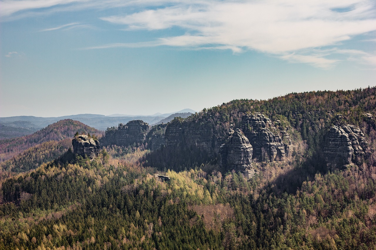 elbe sandstone  travel  nature free photo