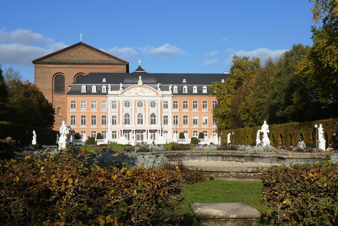 electoral palace  trier  autumn free photo
