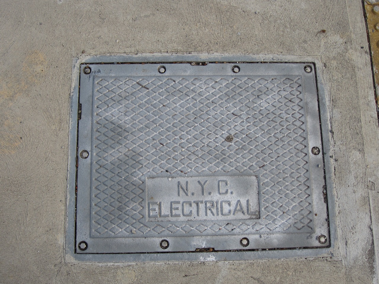 electric nyc new free photo