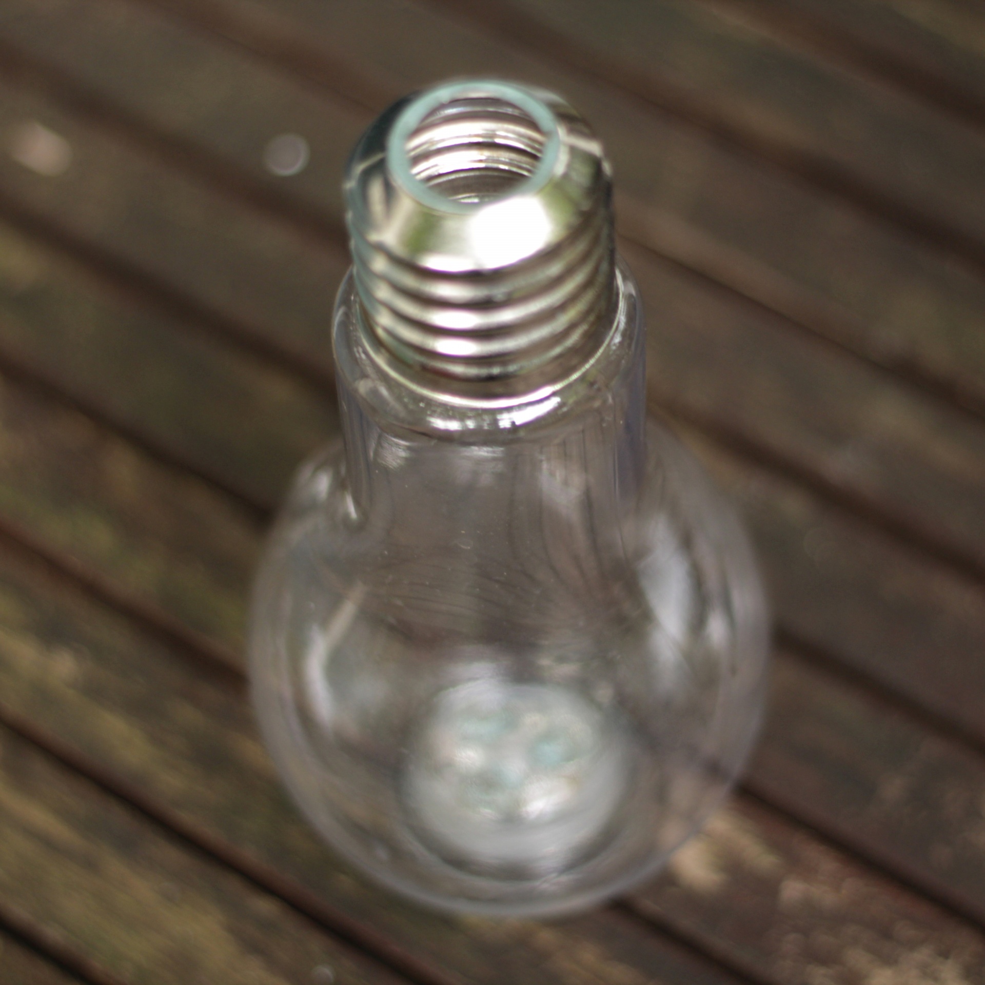 electric bulb close-up free photo