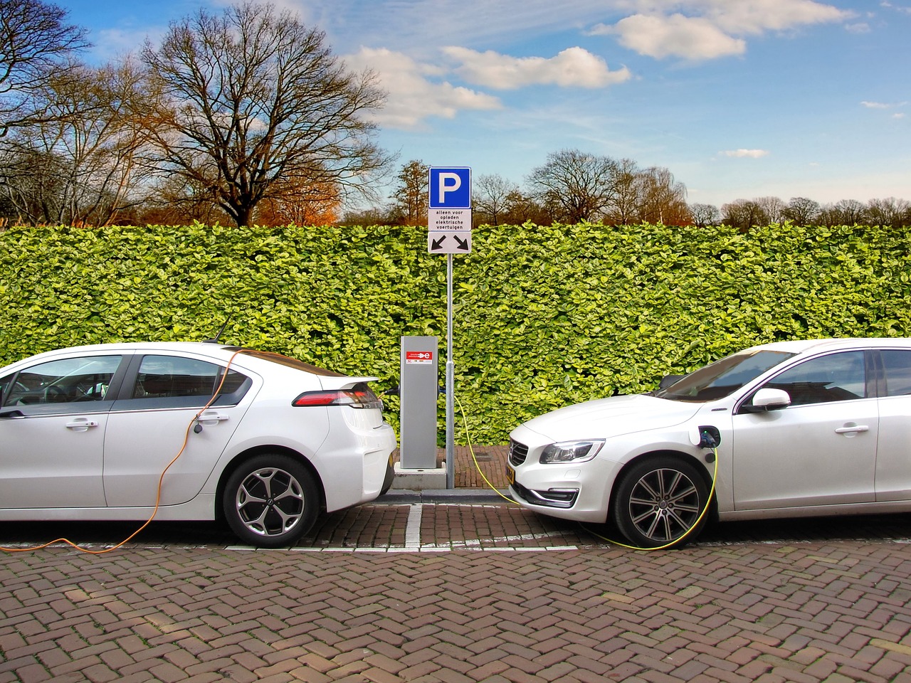electric car hybrid car charging free photo