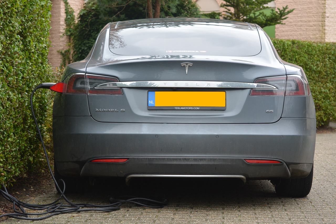 electric car car charging free photo