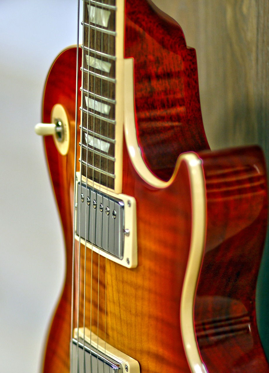 electric guitar guitar gibson free photo