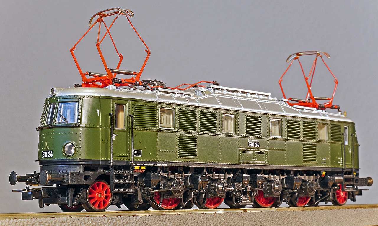 electric locomotive model scale h0 free photo