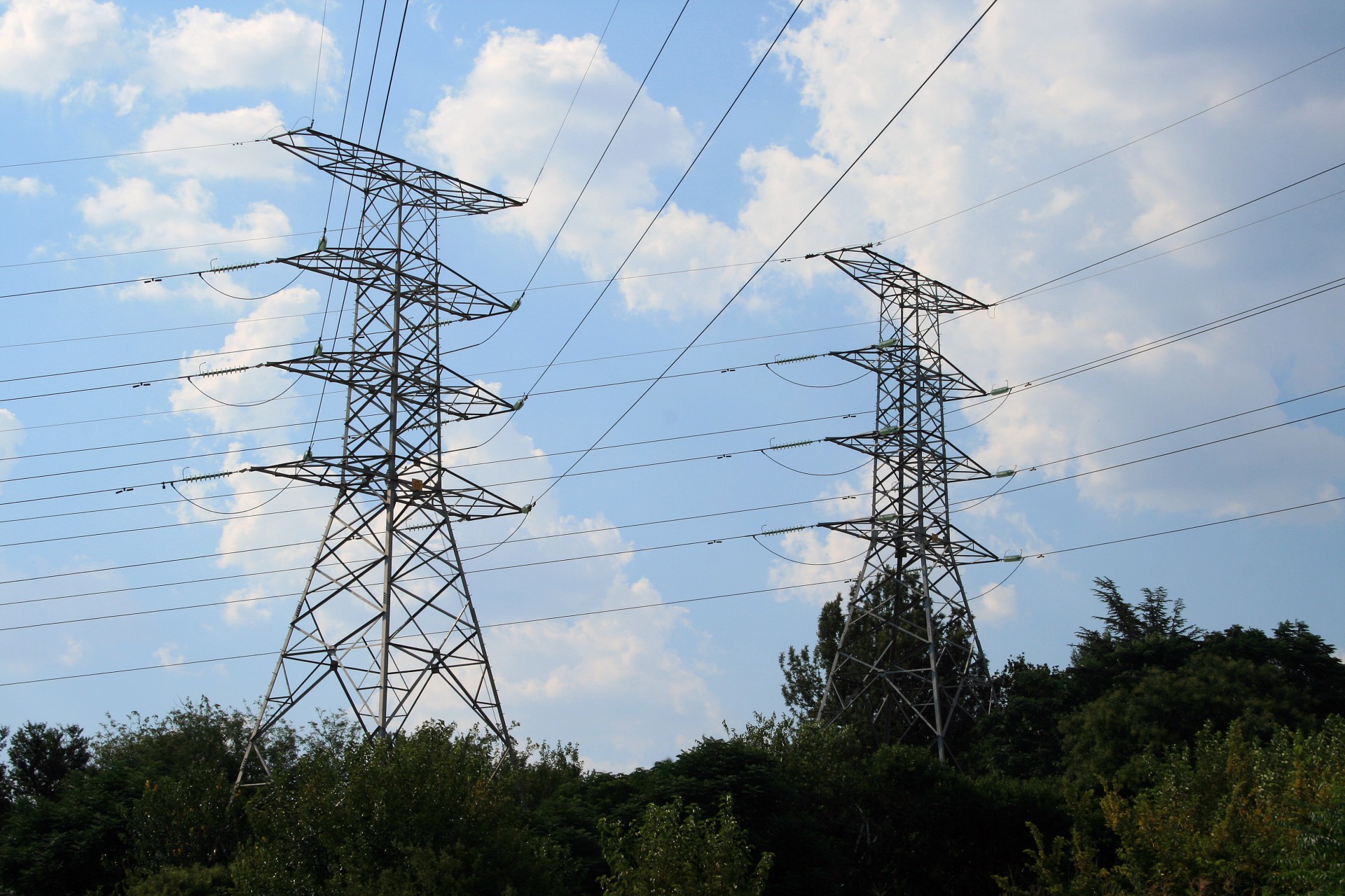 pylons structures side-by-side free photo