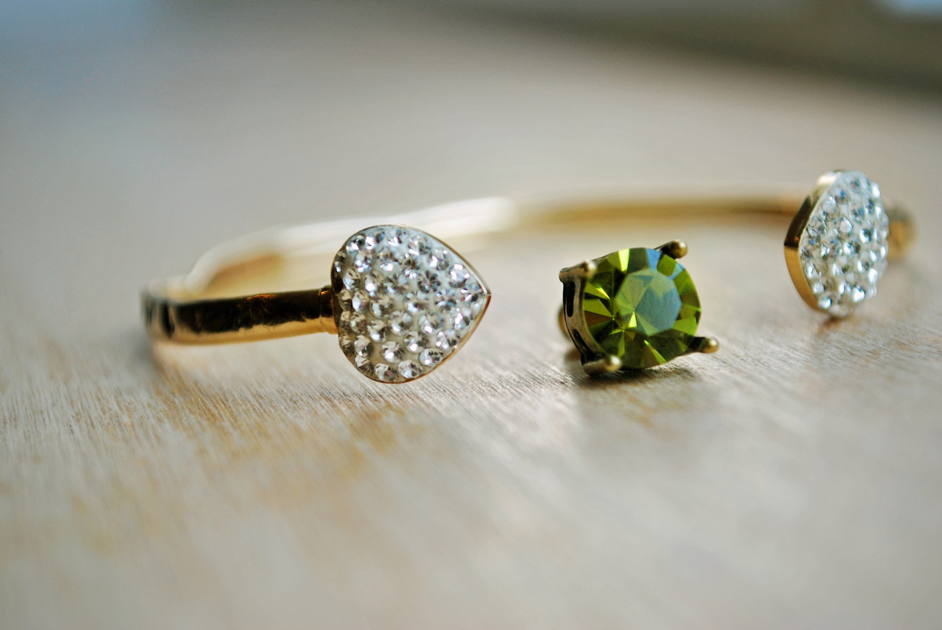 jewelry emerald peridot free photo