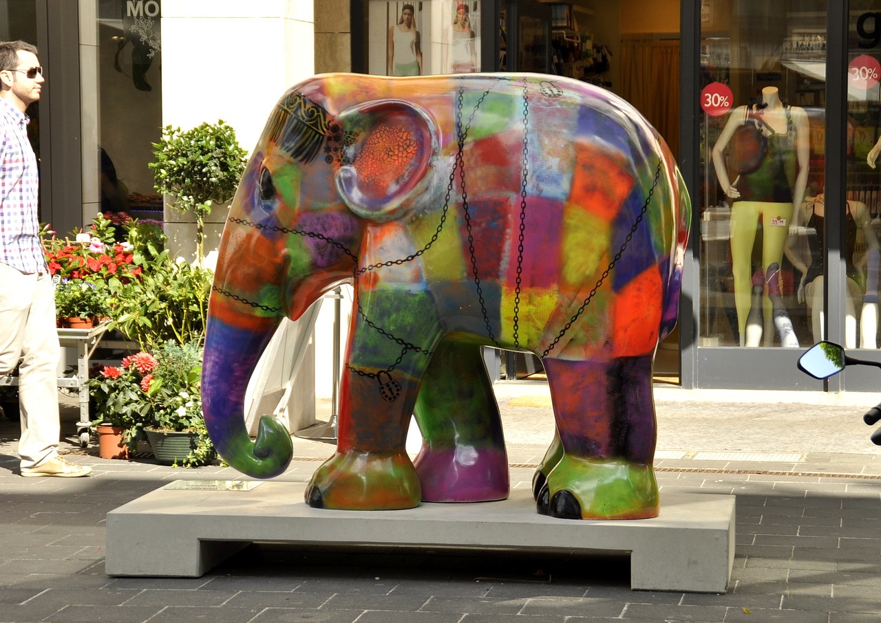 elephant art modern free photo