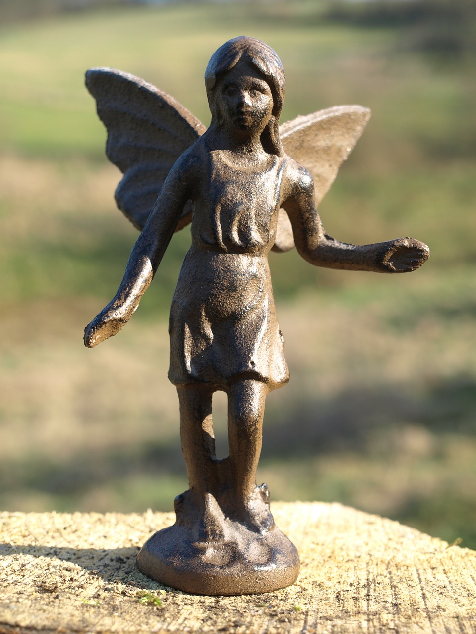 elf figure bronze free photo