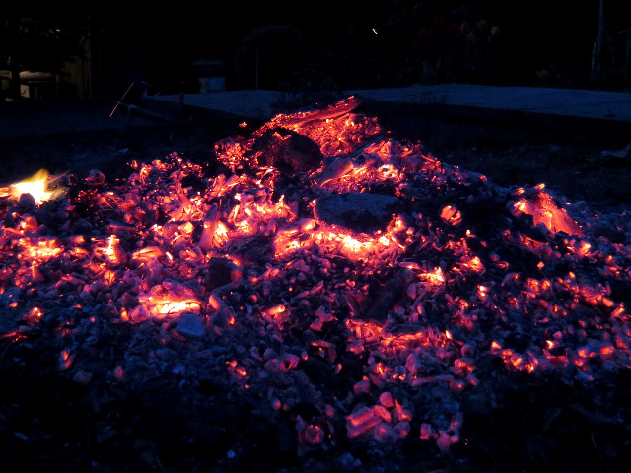 embers fire flame free photo