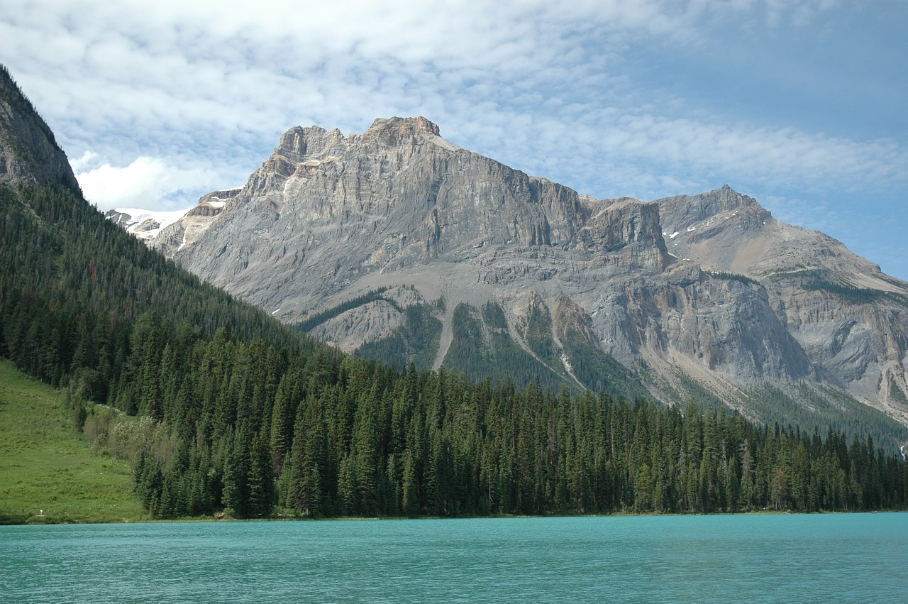 emerald lake rocky mountains canada free photo