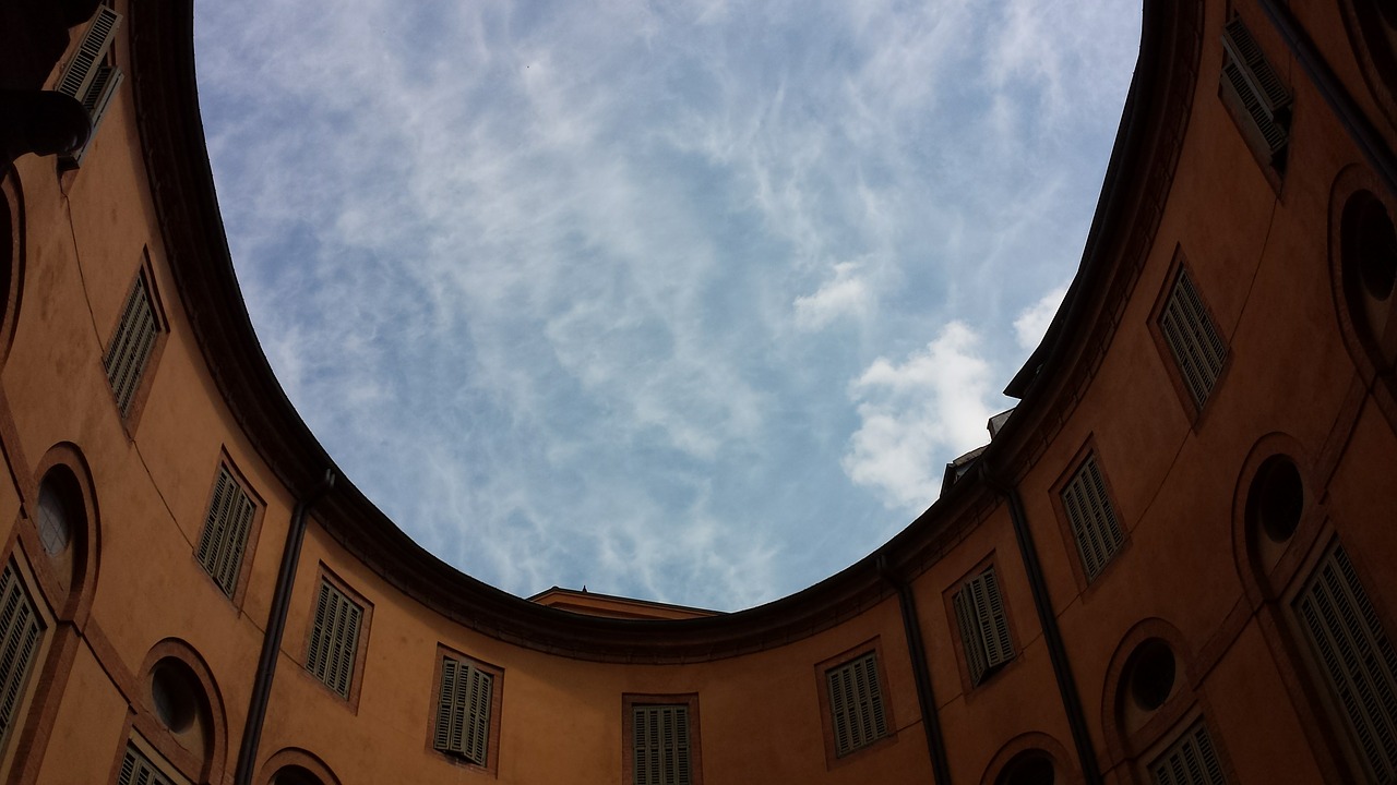 emilia romagna ferrara piazza free photo