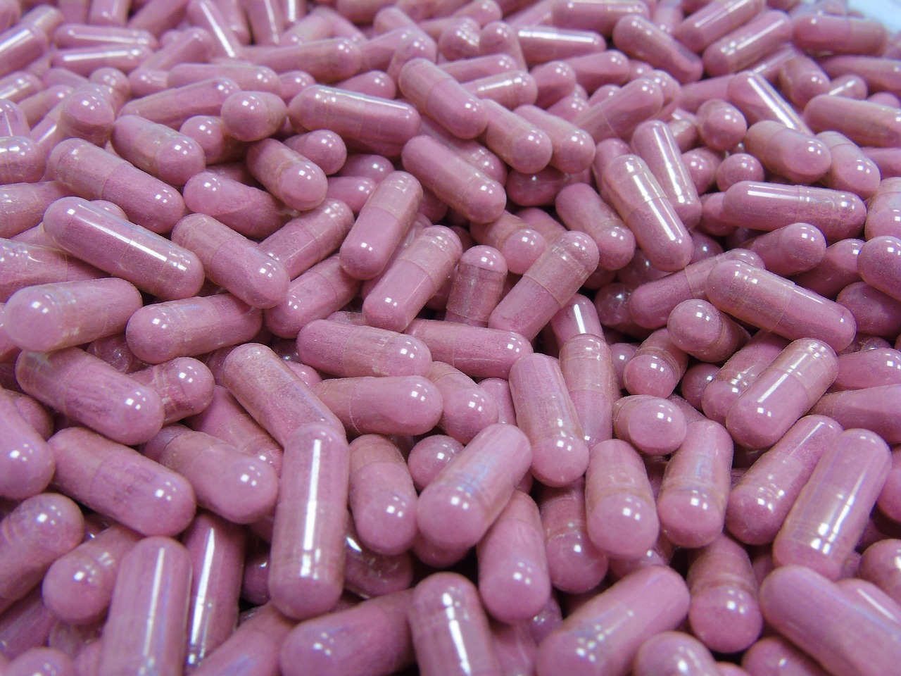encapsulate pills vitamins free photo
