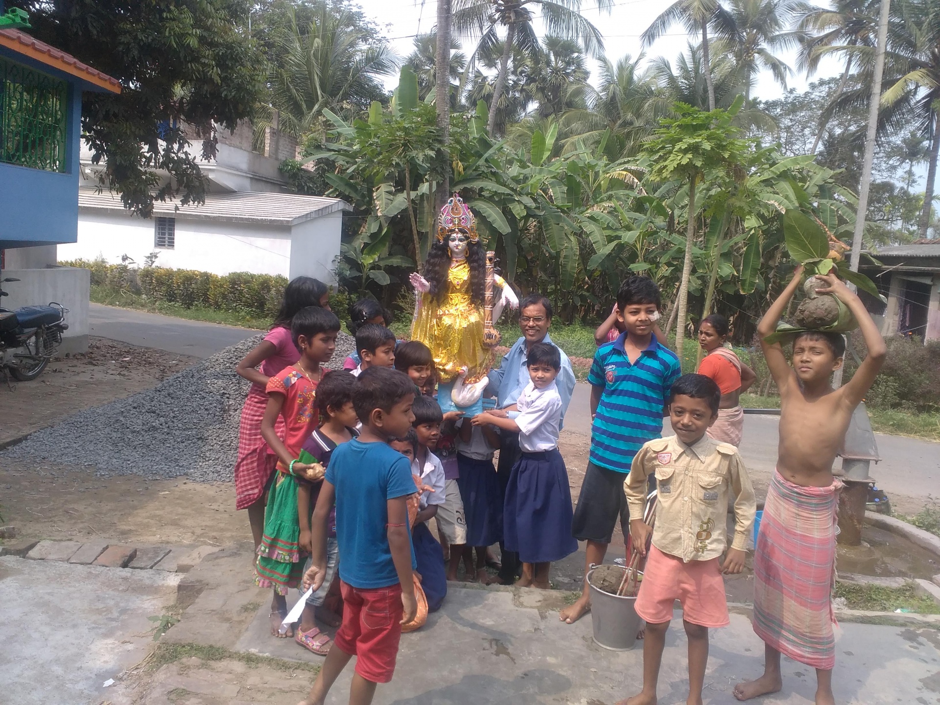 saraswati children people free photo