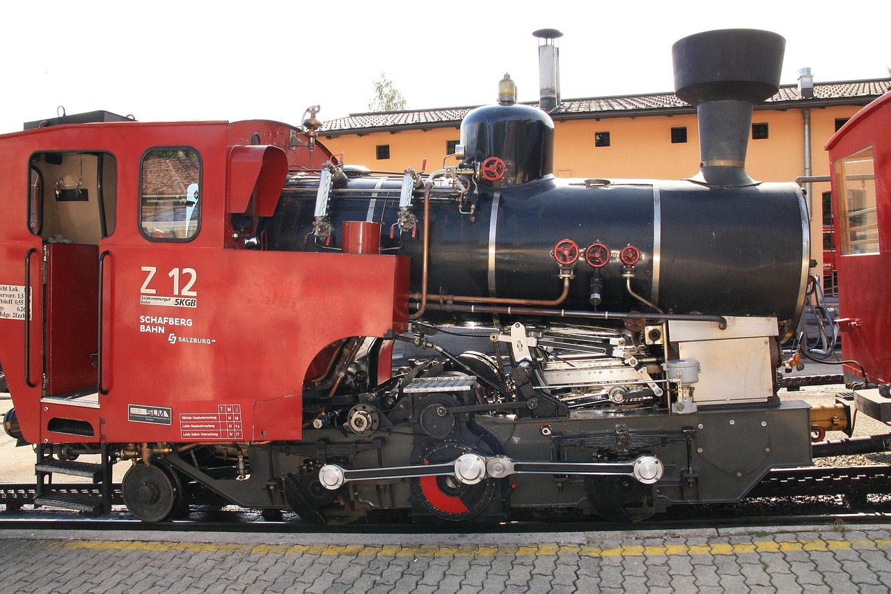 engine transport train free photo